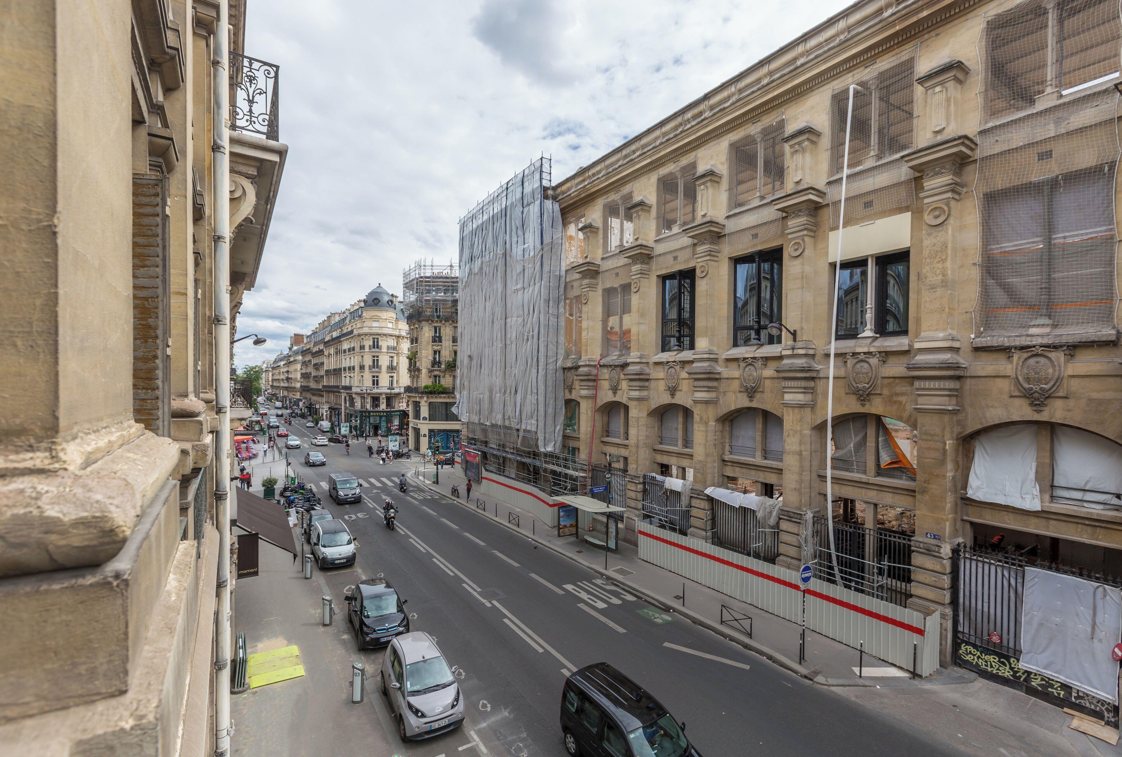 Ws Louvre - Etienne Marcel